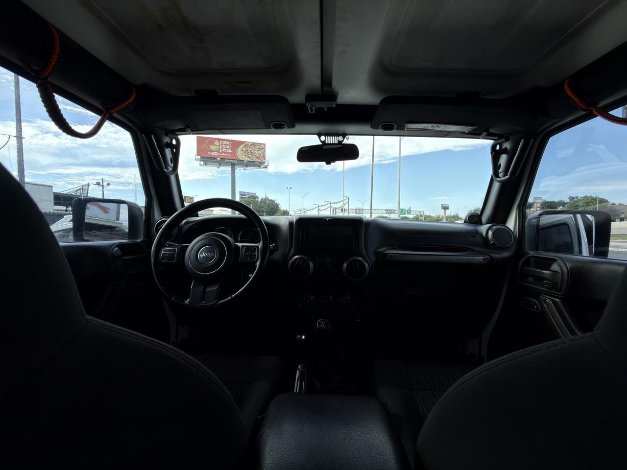Jeep Wrangler Unlimited Sport 4WD 2012