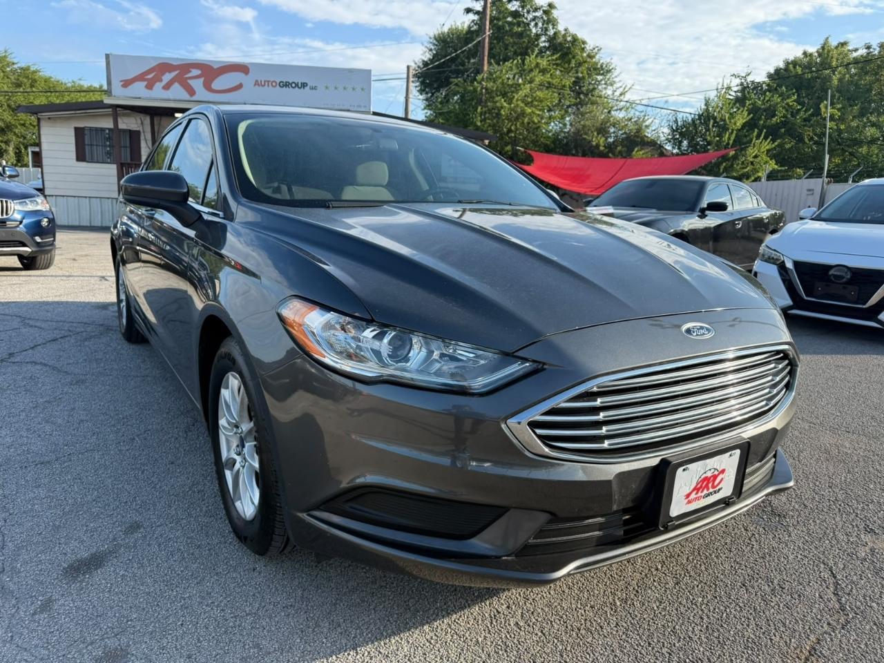 Ford Fusion S 2017