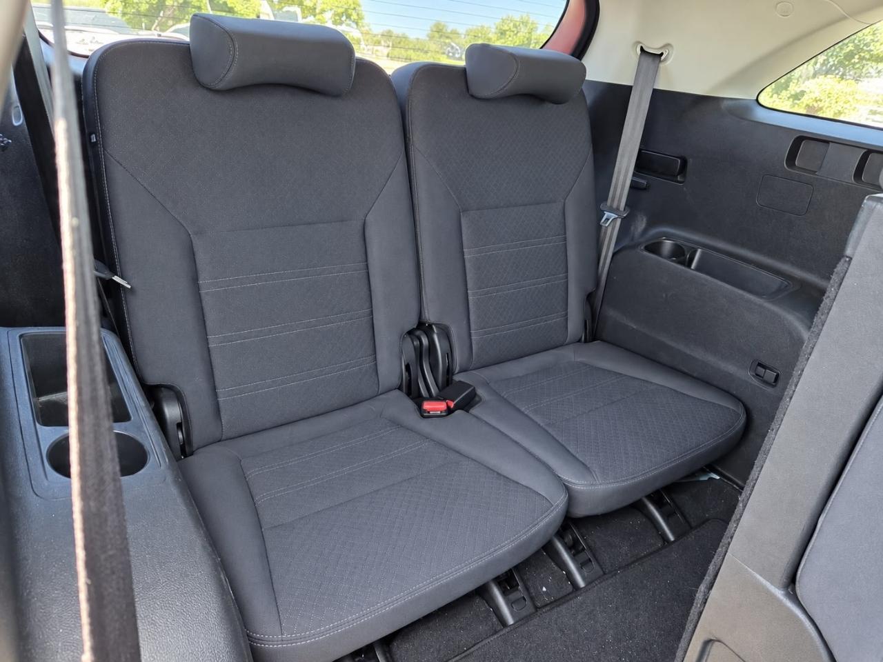 Kia Sorento LX V6 2WD 2017