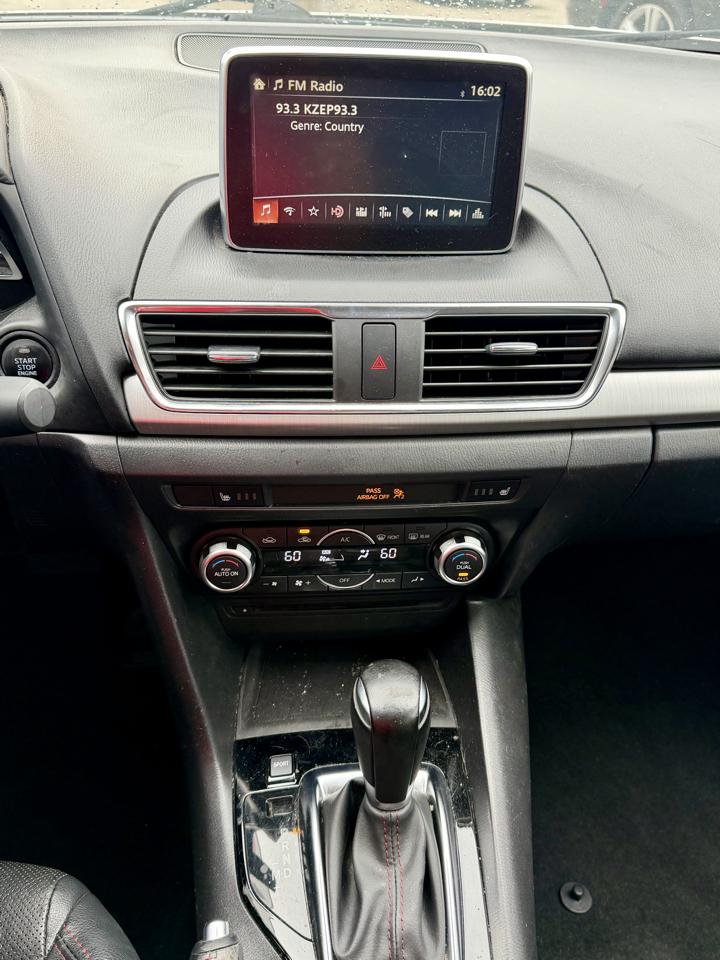 Mazda MAZDA3 s Grand Touring AT 4-Door 2015