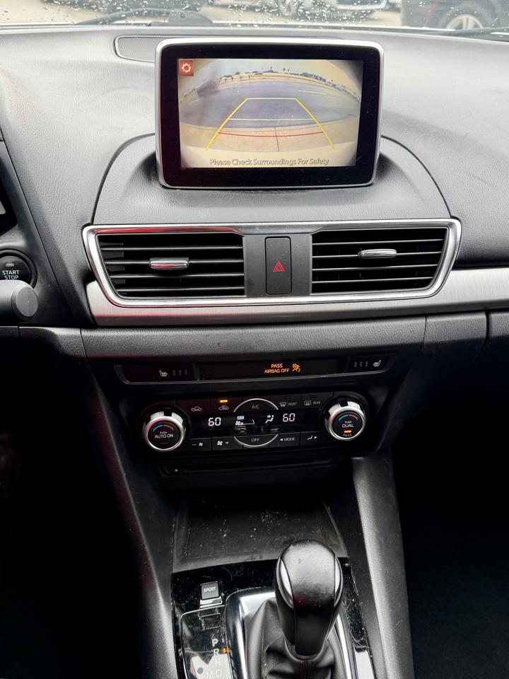 Mazda MAZDA3 s Grand Touring AT 4-Door 2015