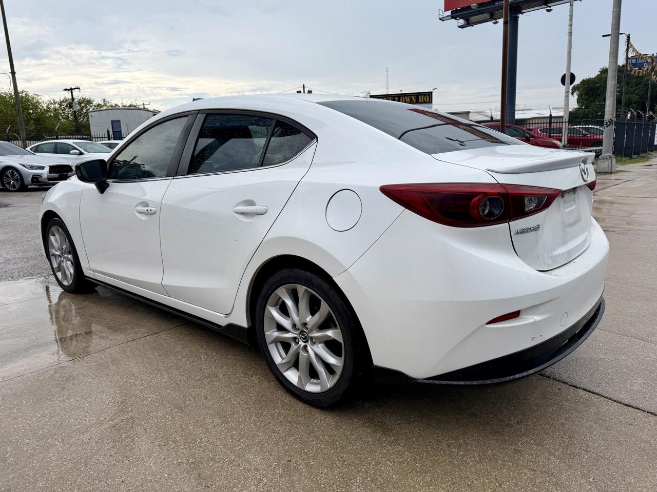 Mazda MAZDA3 s Grand Touring AT 4-Door 2015