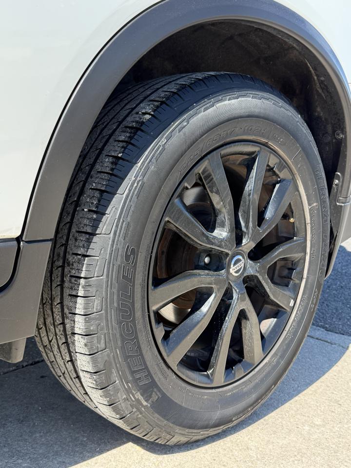 Nissan Rogue FWD SV *Limited Production* 2018