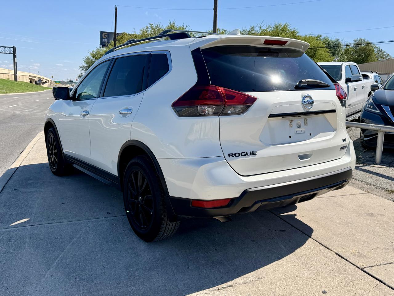 Nissan Rogue FWD SV *Limited Production* 2018