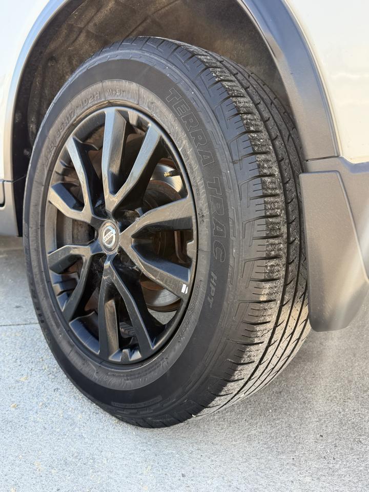 Nissan Rogue FWD SV *Limited Production* 2018