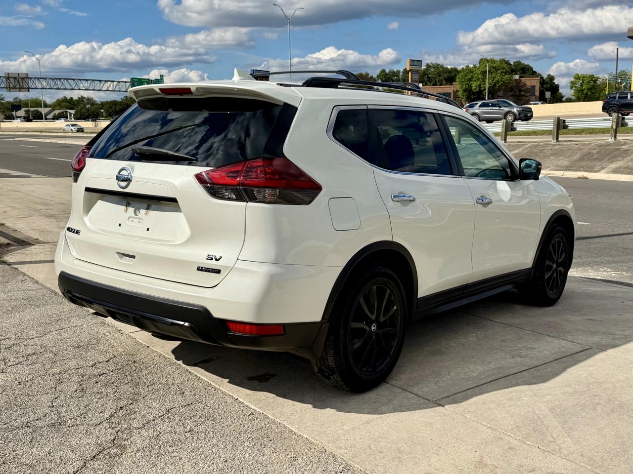 Nissan Rogue FWD SV *Limited Production* 2018