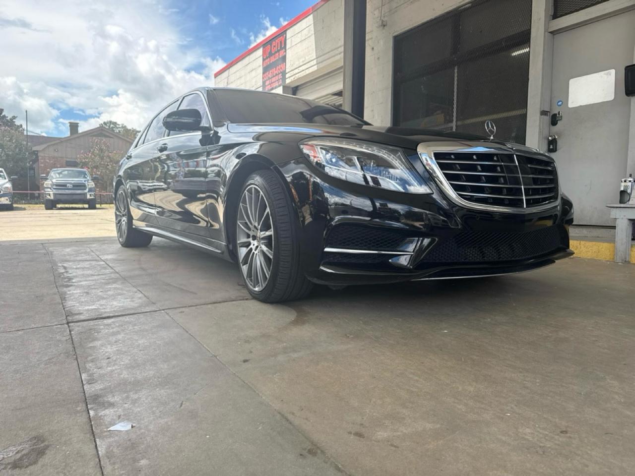 Mercedes-Benz S-Class S550 2015