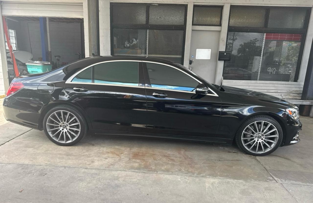 Mercedes-Benz S-Class S550 2015