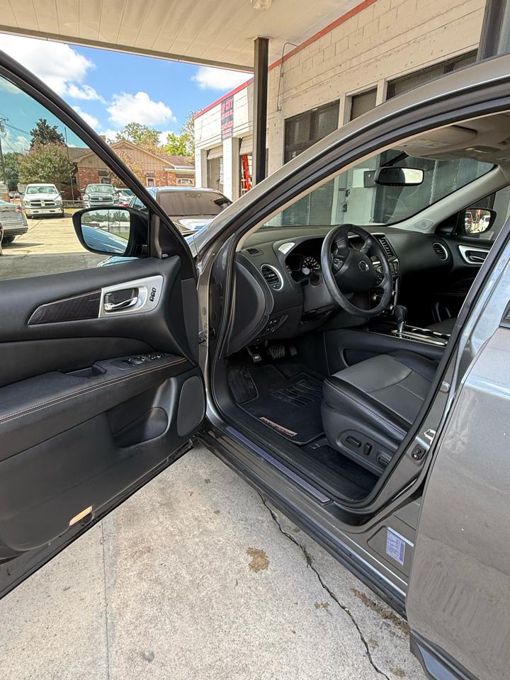Nissan Pathfinder S 2WD 2019
