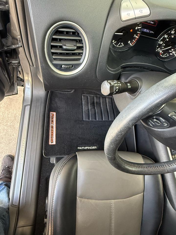 Nissan Pathfinder S 2WD 2019