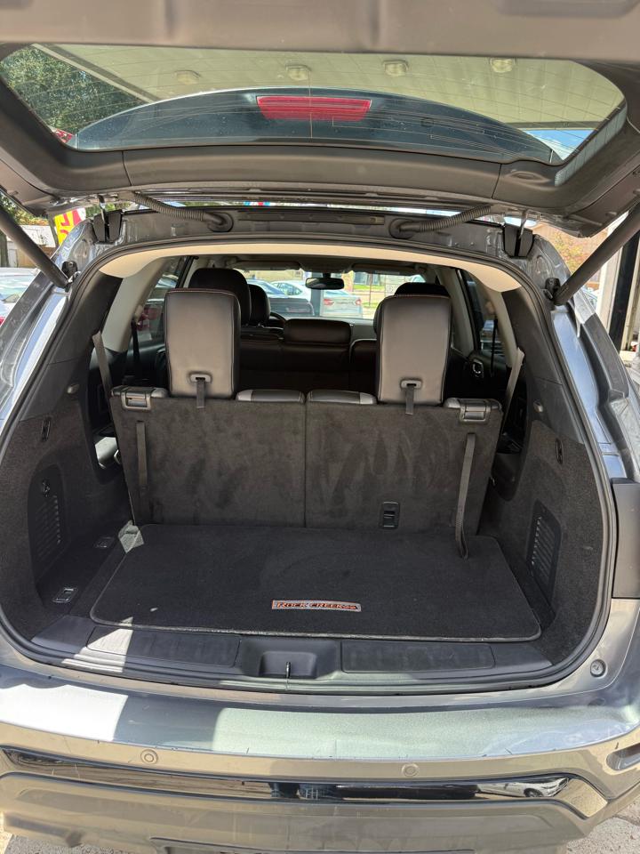 Nissan Pathfinder S 2WD 2019