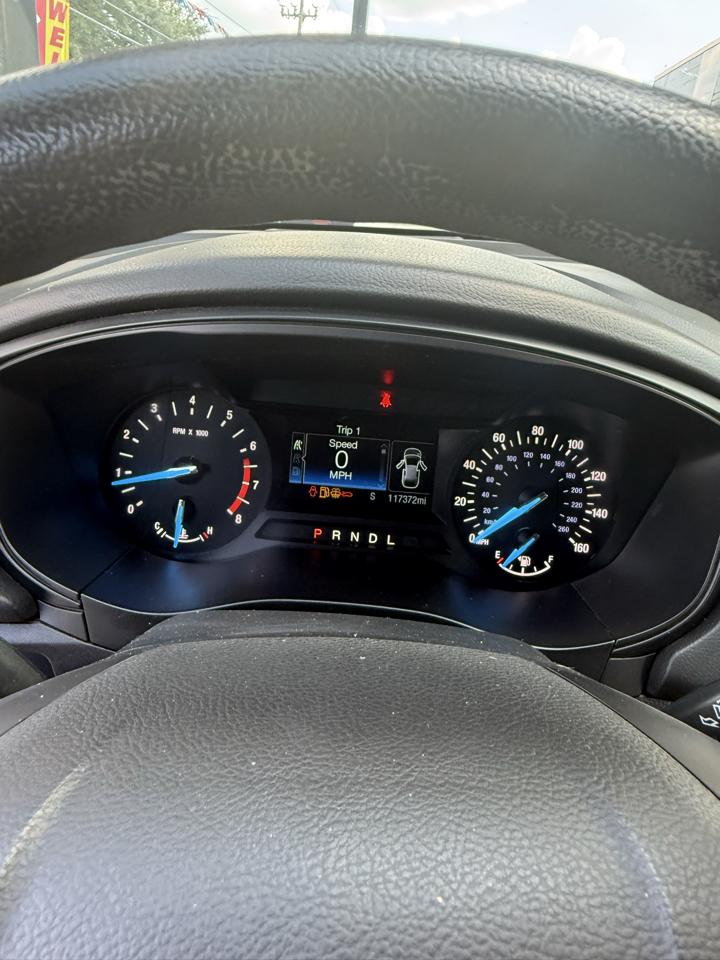 Ford Fusion S 2020
