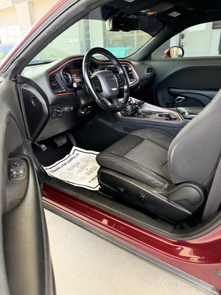 Dodge Challenger SXT 2020