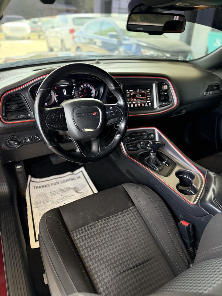 Dodge Challenger SXT 2020