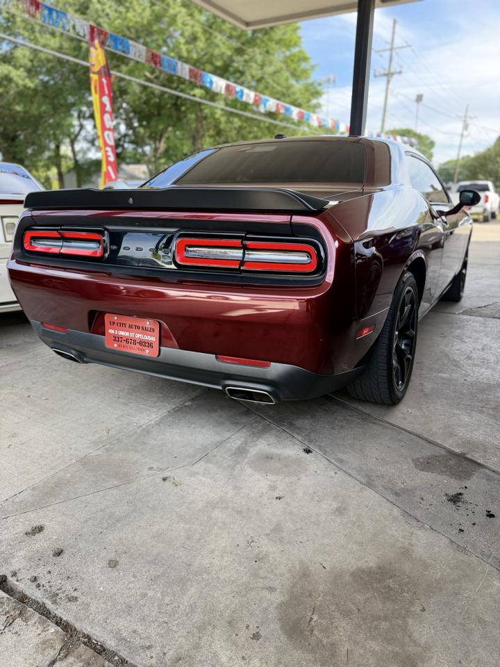 Dodge Challenger SXT 2020