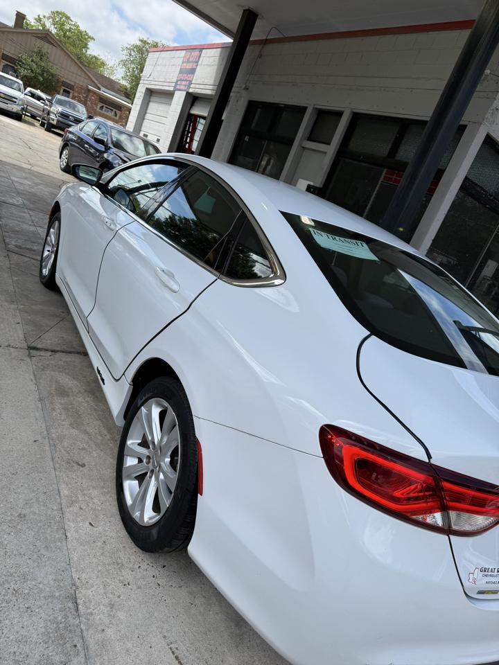 Chrysler 200 Limited 2015