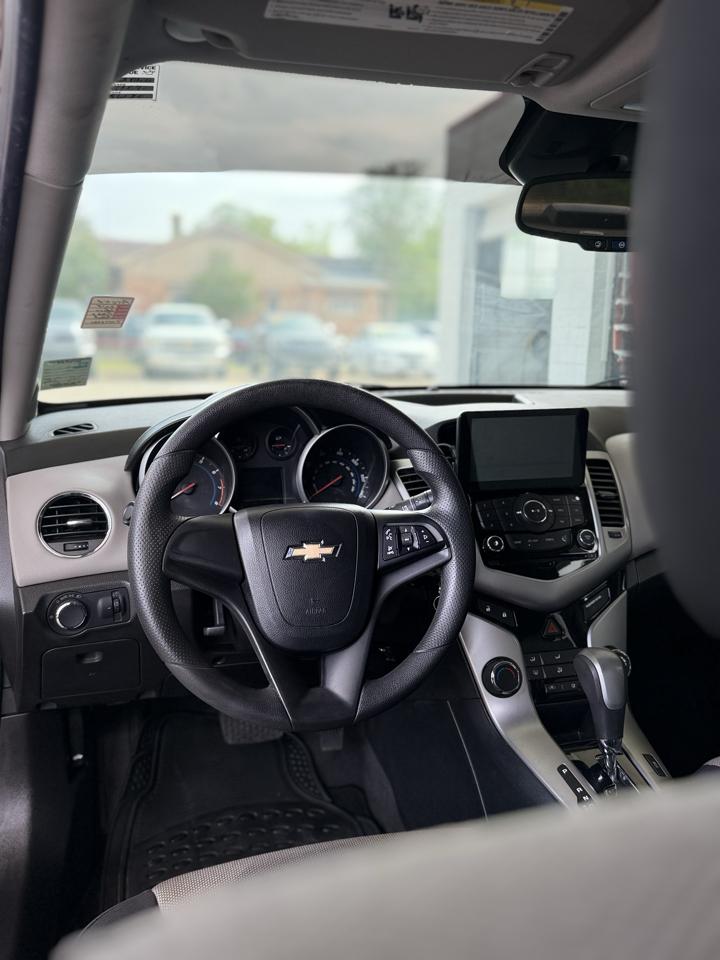 Chevrolet Cruze LS Auto 2014