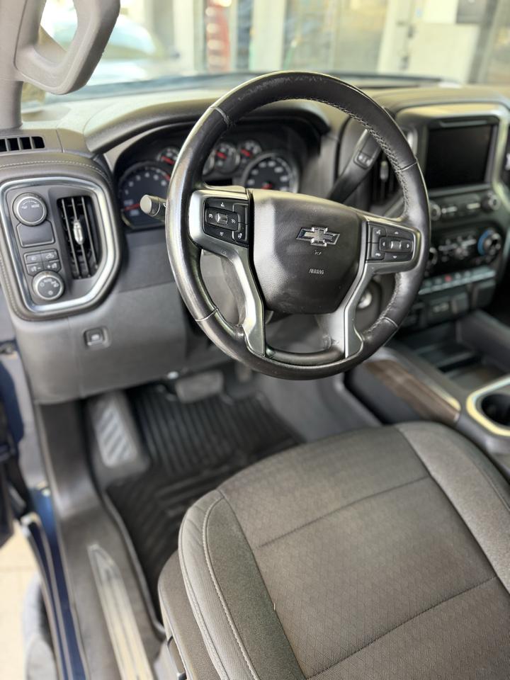 Chevrolet Silverado 1500 RST Crew Cab 2WD 2020