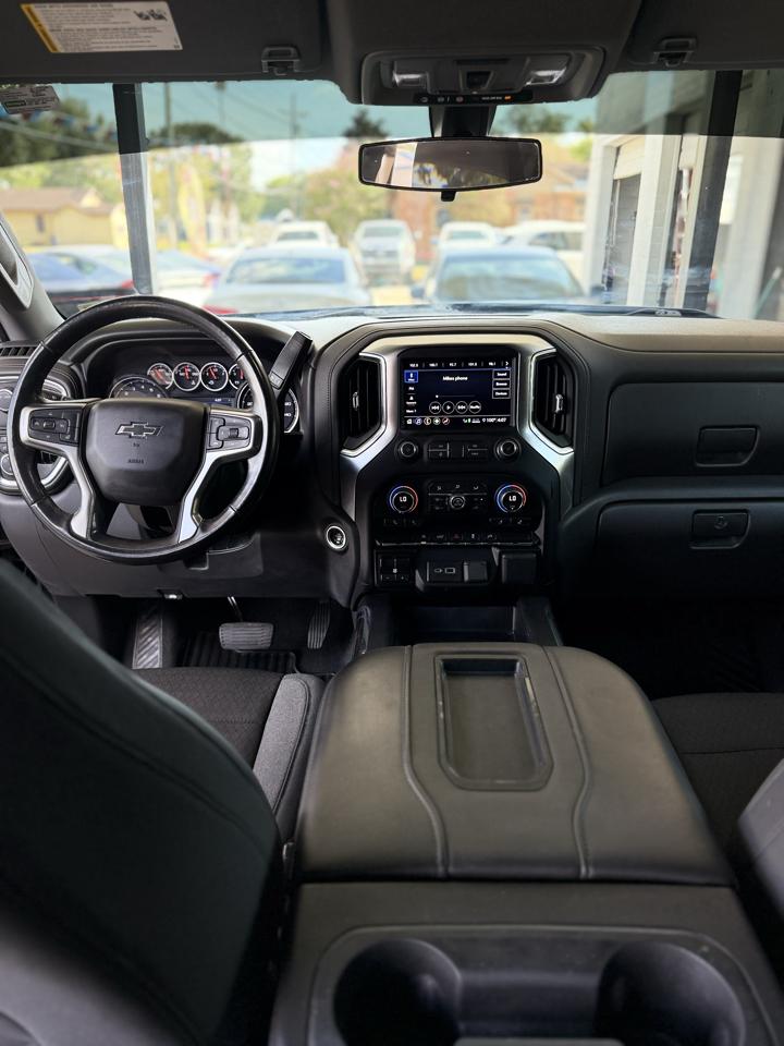 Chevrolet Silverado 1500 RST Crew Cab 2WD 2020