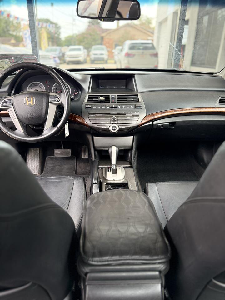 Honda Accord EX-L V6 Sedan AT 2012