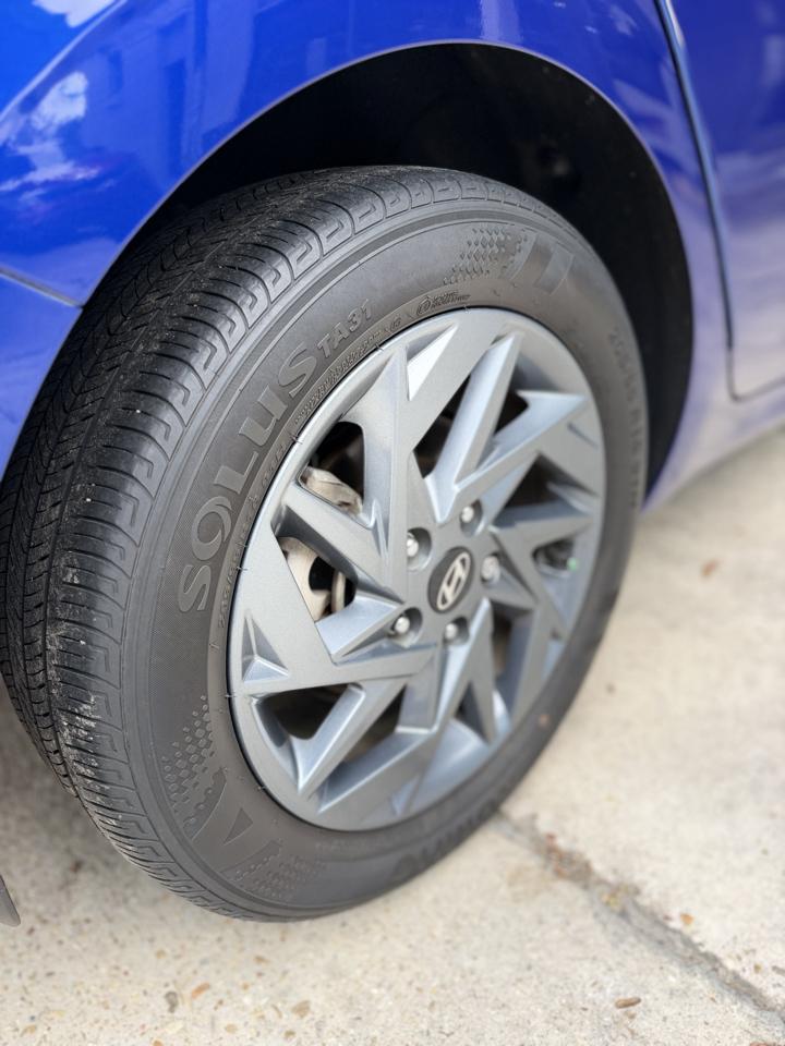 Hyundai Elantra SEL 2024