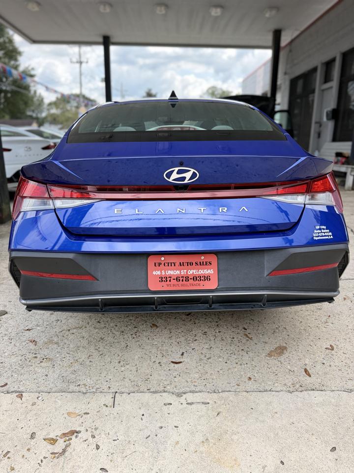 Hyundai Elantra SEL 2024