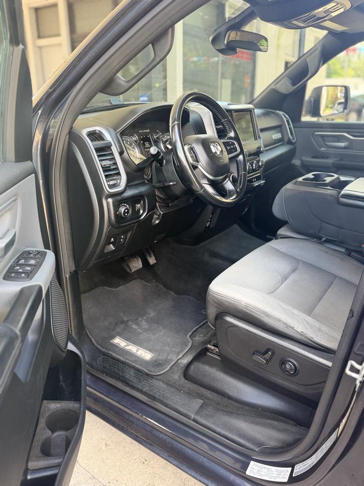 RAM 1500 Big Horn Crew Cab SWB 4WD 2021
