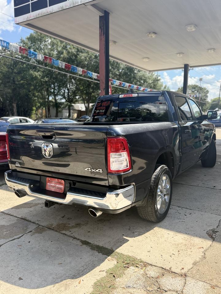 RAM 1500 Big Horn Crew Cab SWB 4WD 2021