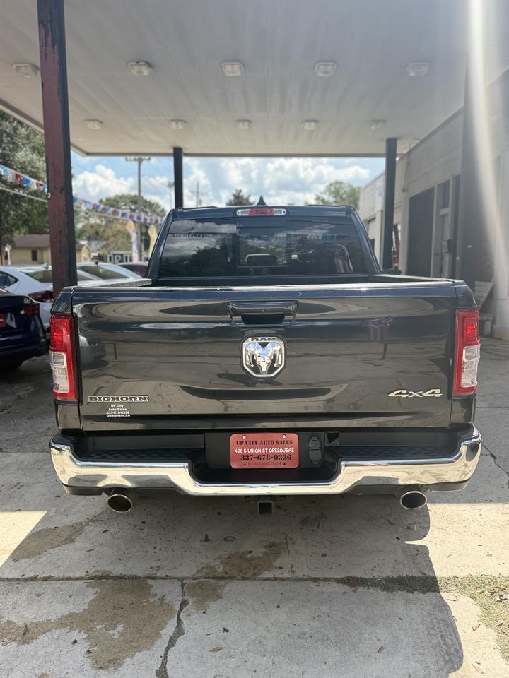 RAM 1500 Big Horn Crew Cab SWB 4WD 2021