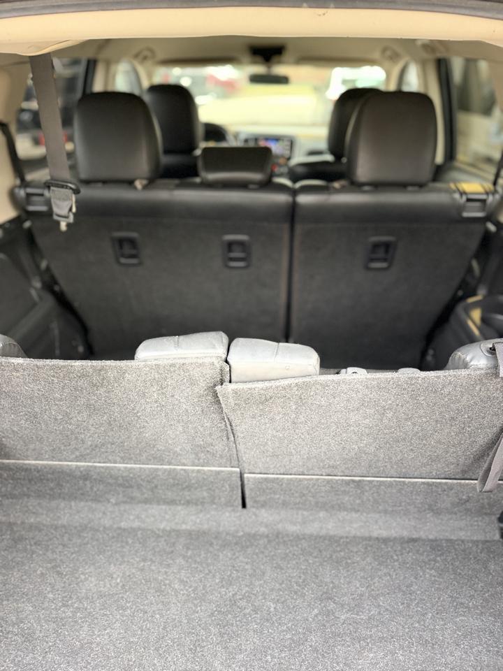 Mitsubishi Outlander SE 2WD 2019