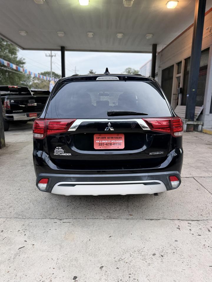 Mitsubishi Outlander SE 2WD 2019