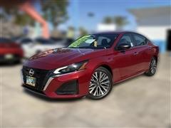 2025 Nissan Altima 