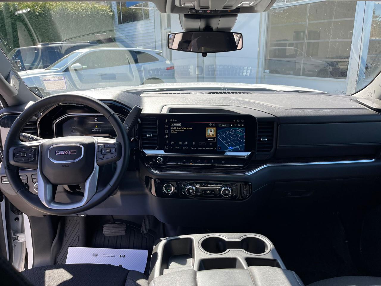 GMC Sierra 1500 4WD Crew Cab 147" Elevation 2024