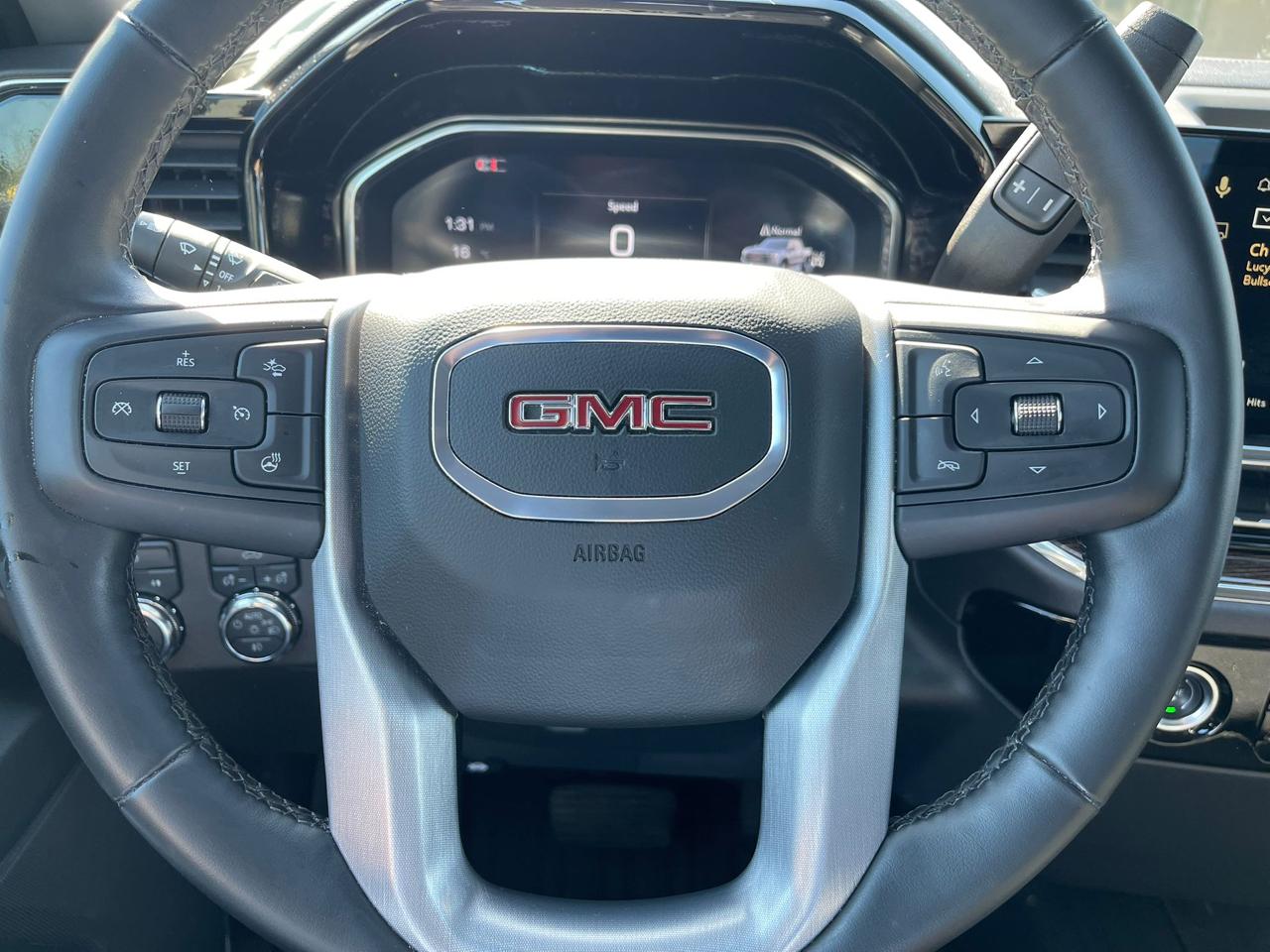 GMC Sierra 1500 4WD Crew Cab 147" Elevation 2024