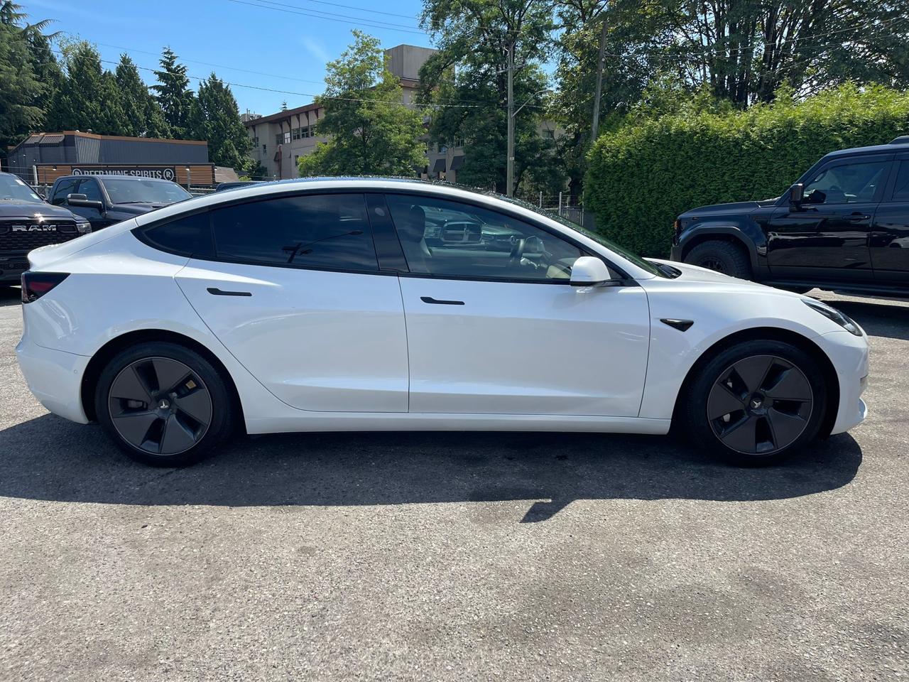 Tesla Model 3 Standard Range Plus RWD 2021