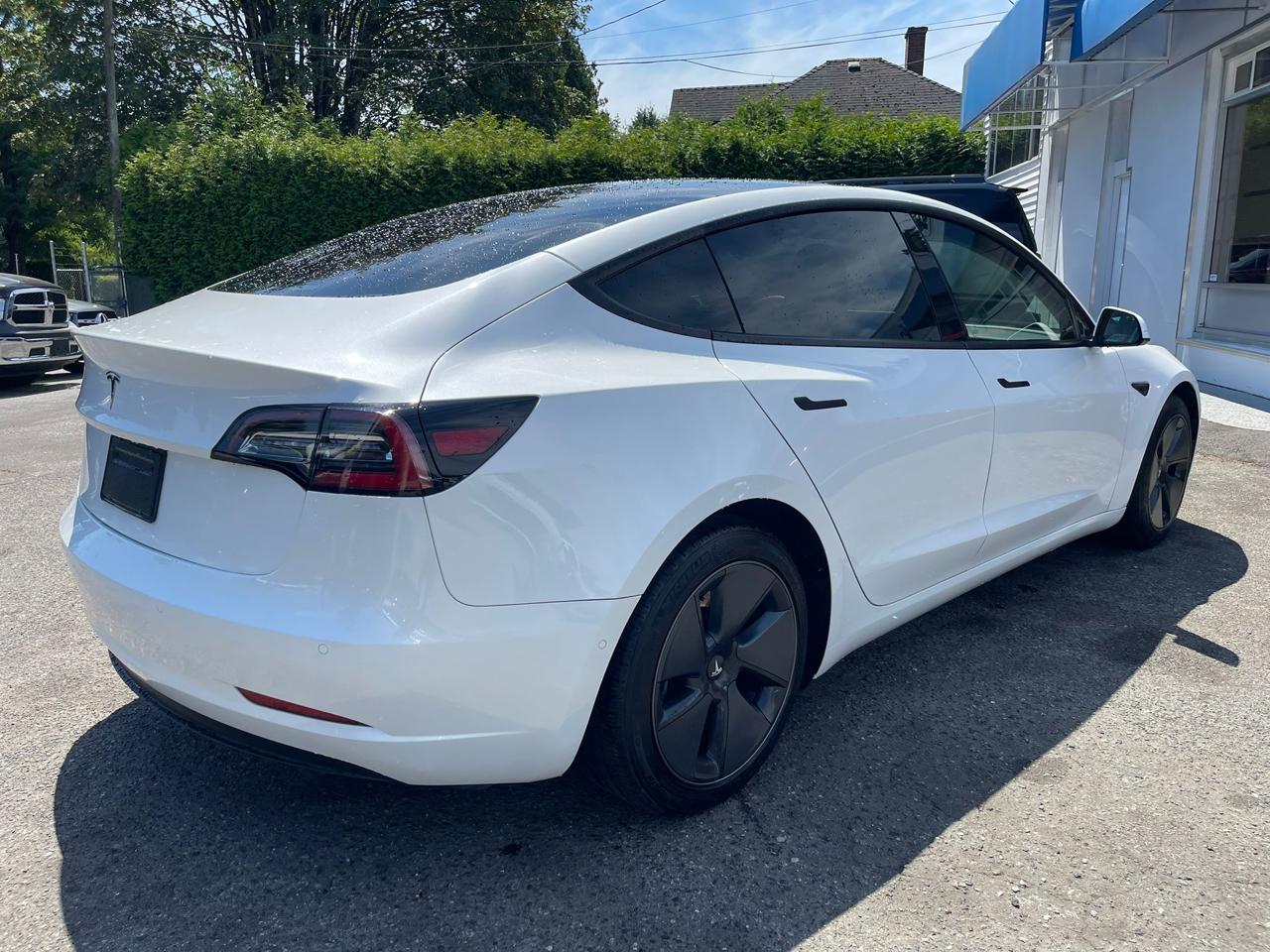 Tesla Model 3 Standard Range Plus RWD 2021