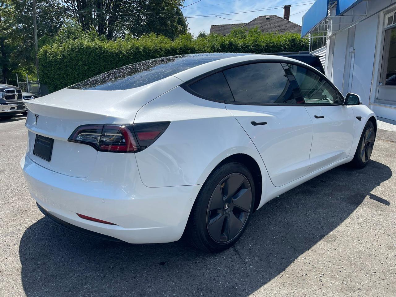 Tesla Model 3 Standard Range Plus RWD 2021