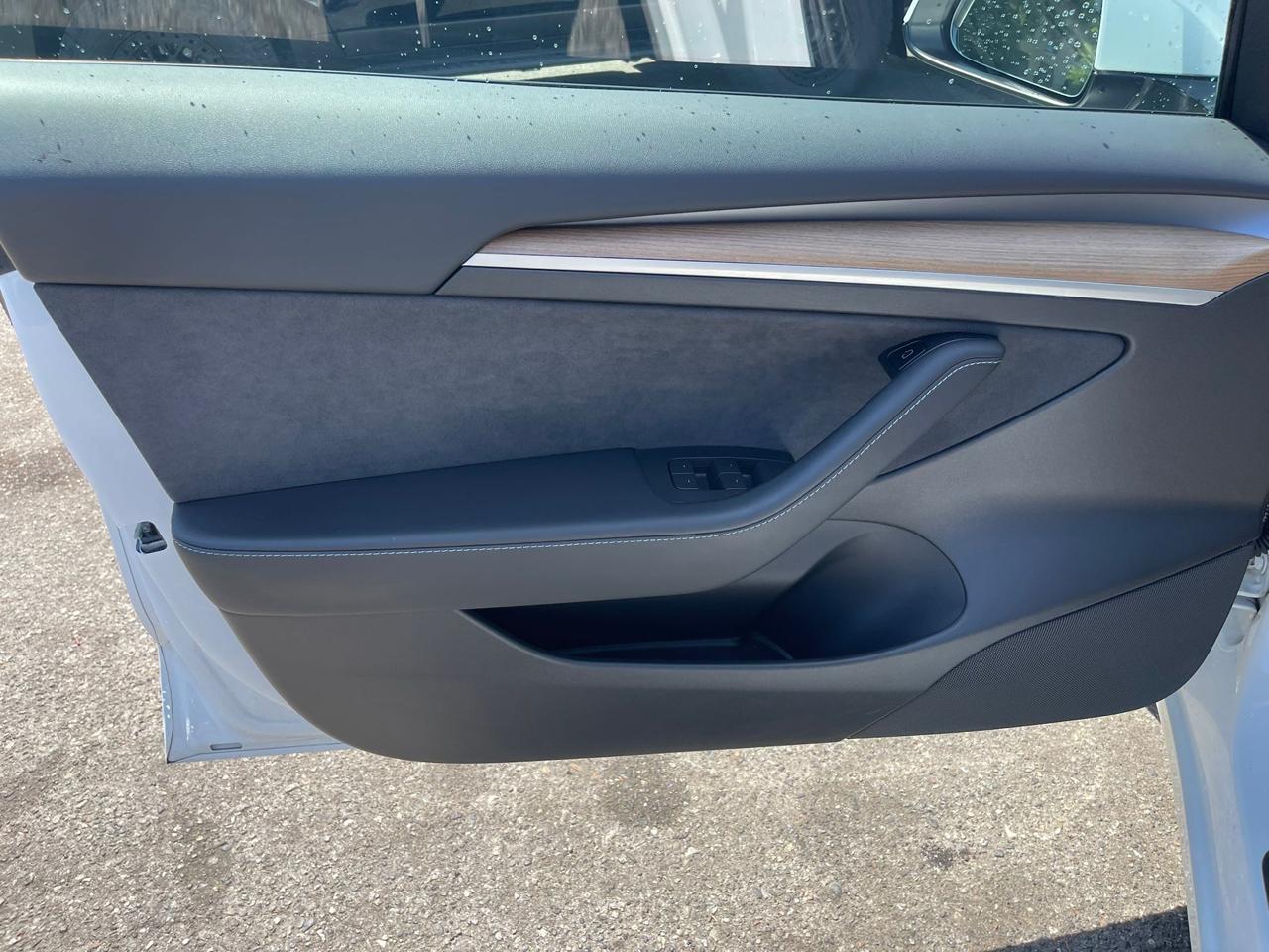 Tesla Model 3 Standard Range Plus RWD 2021