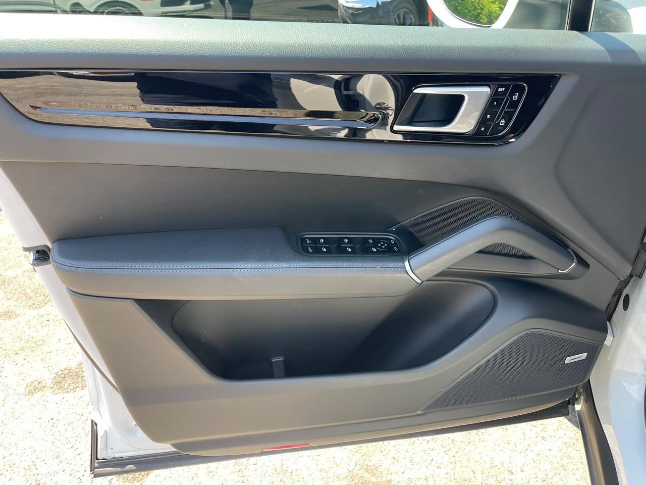 Porsche Cayenne Coupe AWD 2020