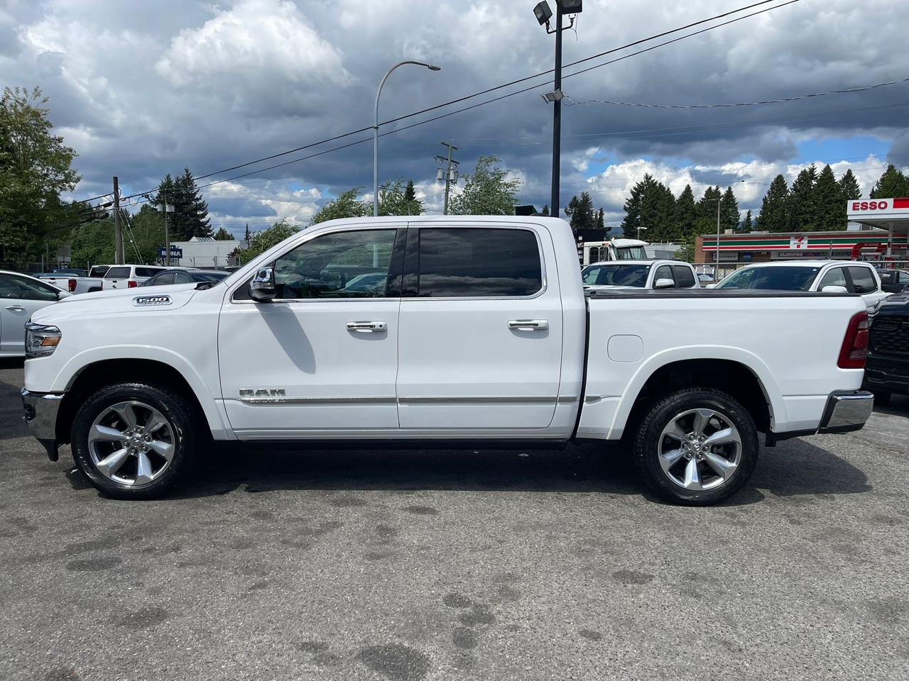 RAM 1500 Limited 4x4 Crew Cab 5'7" Box 2022