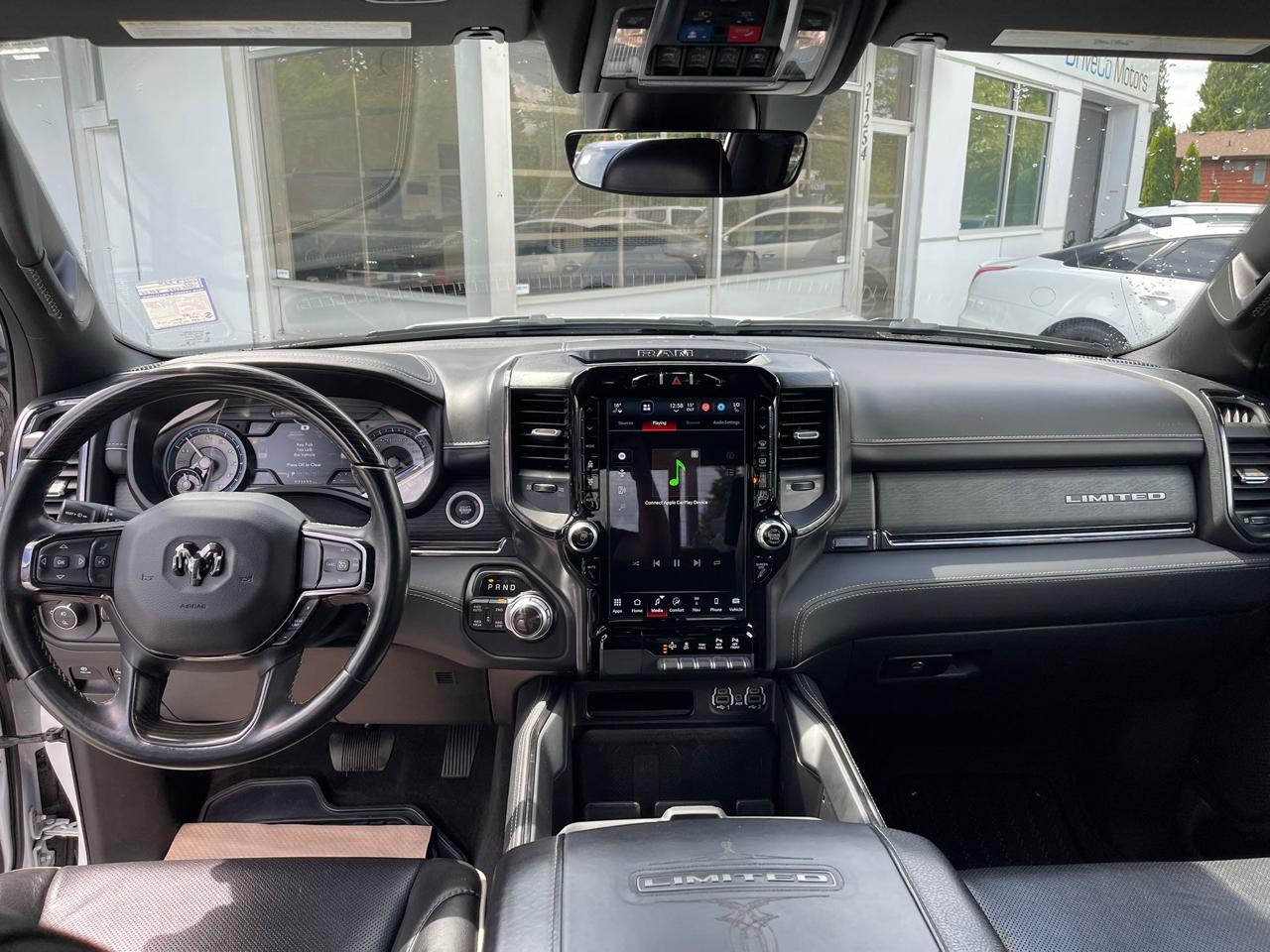RAM 1500 Limited 4x4 Crew Cab 5'7" Box 2022
