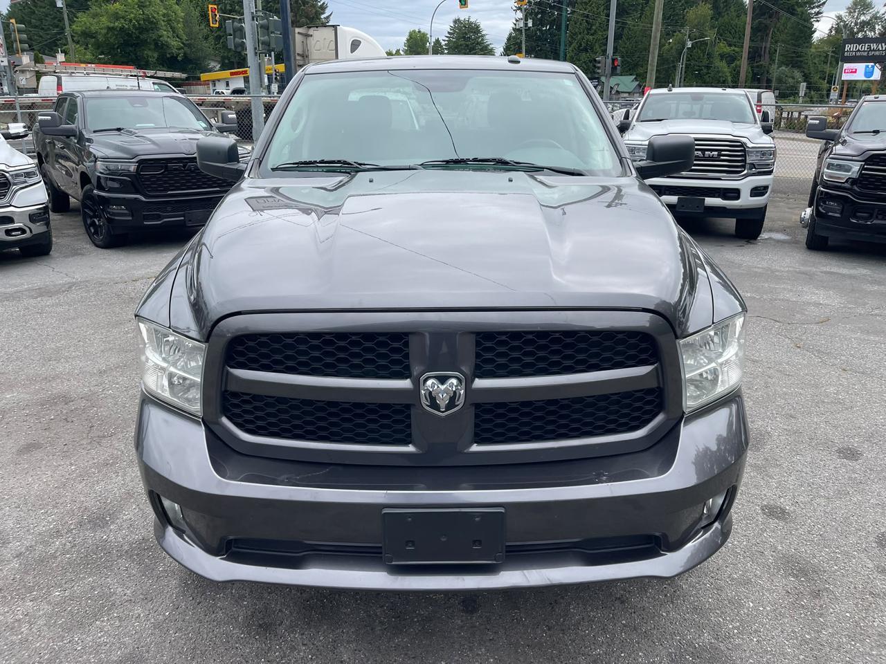 RAM 1500 Classic Express 4x4 Crew Cab 5'7" Box 2020
