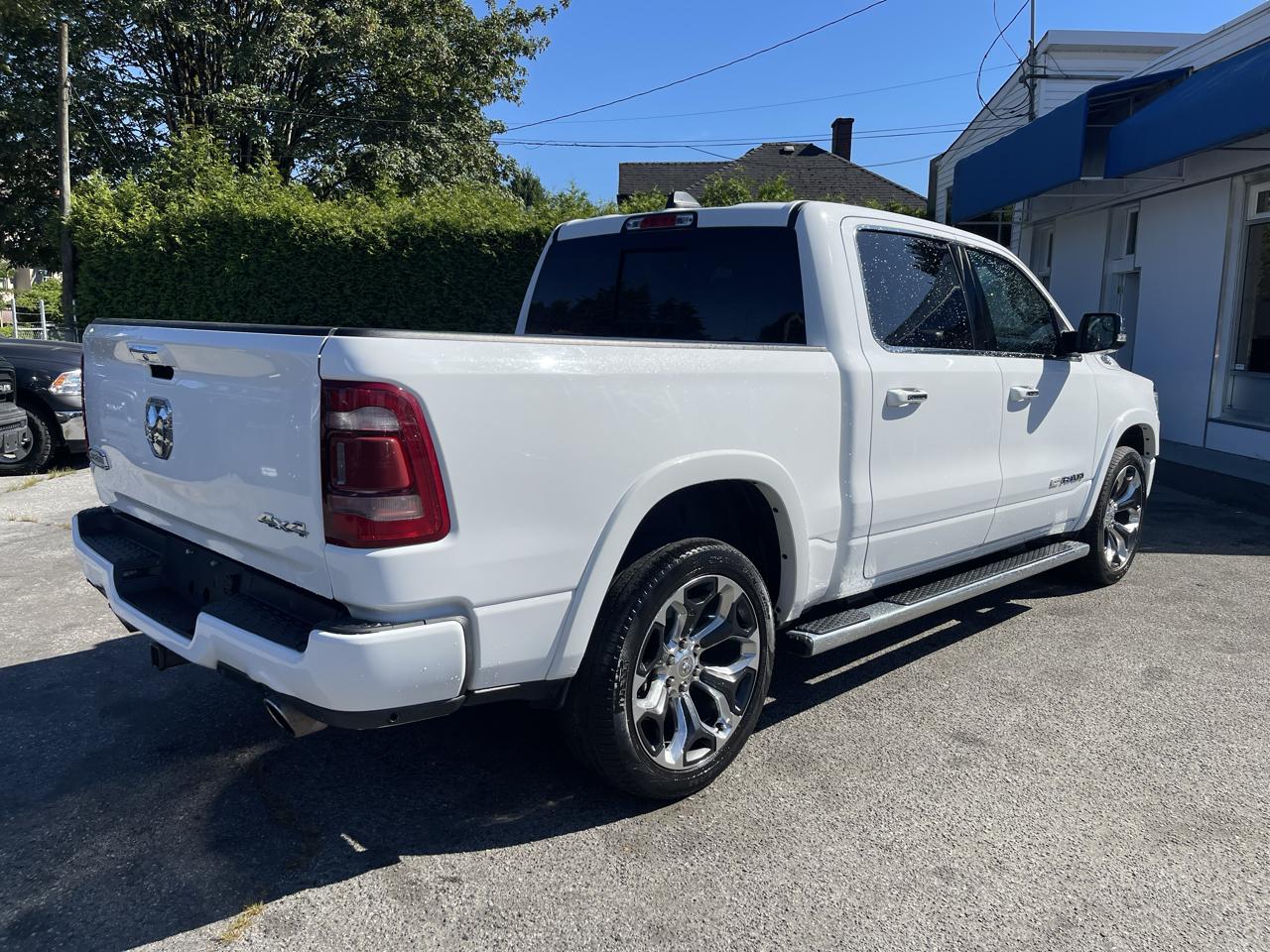 RAM 1500 Limited Longhorn 4x4 Crew Cab 5'7" Box 2022