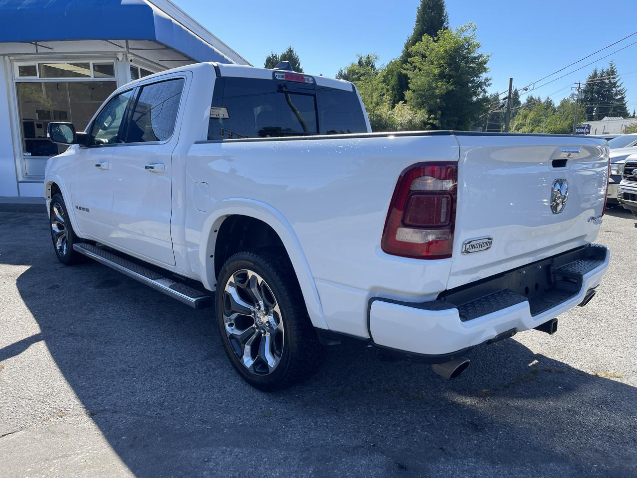 RAM 1500 Limited Longhorn 4x4 Crew Cab 5'7" Box 2022