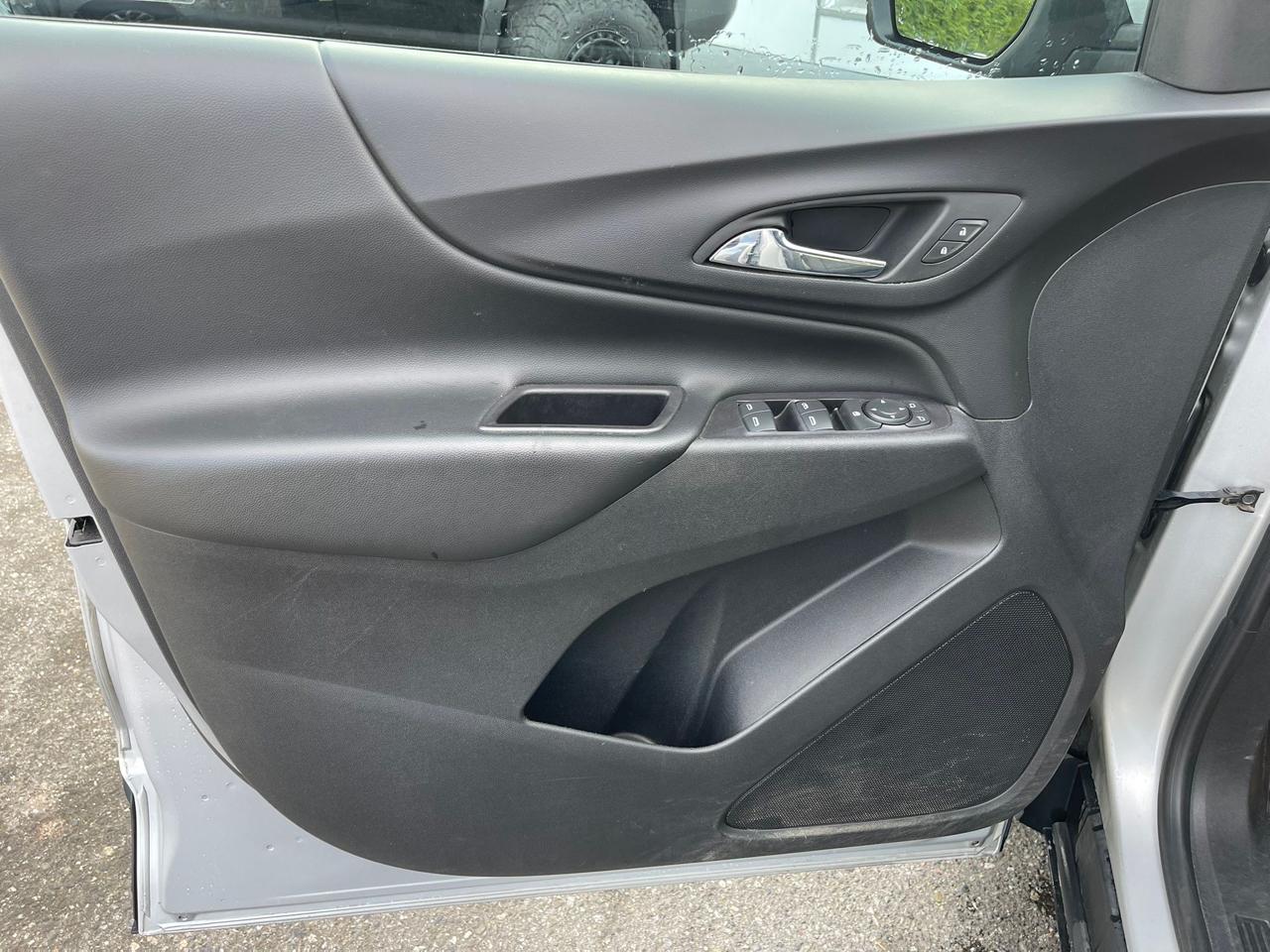 Chevrolet Equinox FWD 4dr LT w/1LT 2020