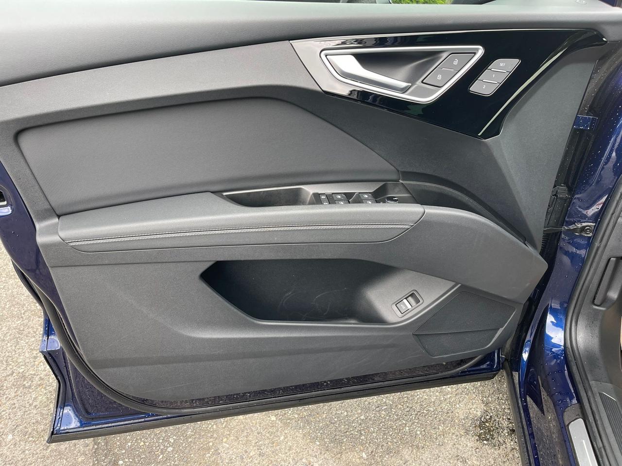 Audi Q4 e-tron Premium 55 quattro 2024