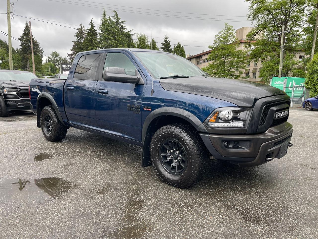 RAM 1500 Classic Warlock 4x4 Crew Cab 5'7" Box 2021
