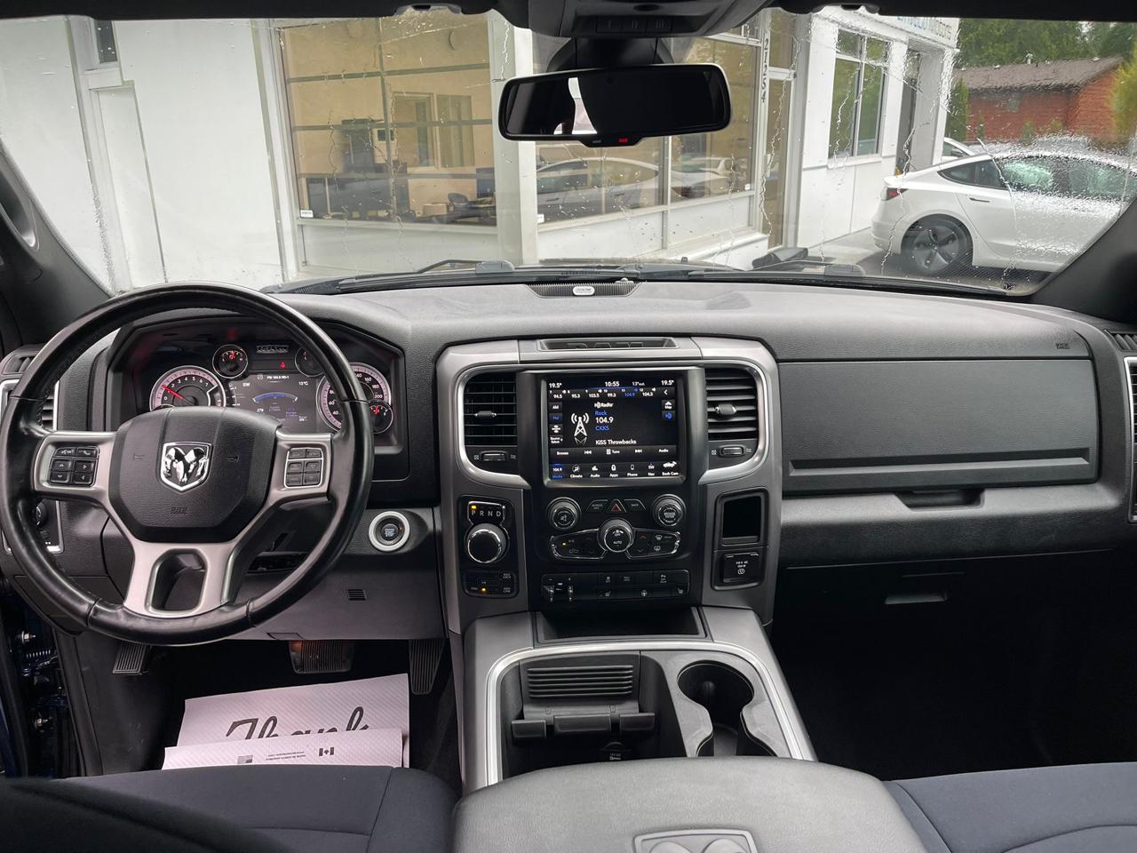 RAM 1500 Classic Warlock 4x4 Crew Cab 5'7" Box 2021