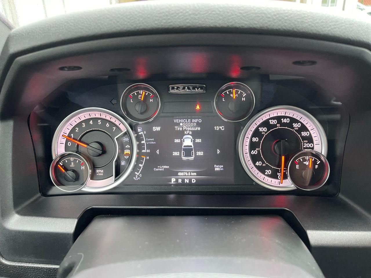 RAM 1500 Classic Warlock 4x4 Crew Cab 5'7" Box 2021