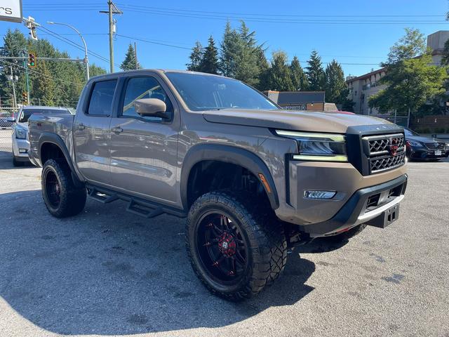 2022 Nissan Frontier PRO-4X Crew Cab 4WD